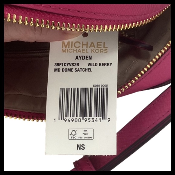 MICHAEL KORS Ayden Medium Logo Satchel - Picture 7 of 8